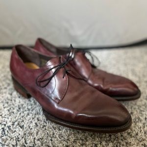 Lucchese dress shoes in burgundy. Unique, and incredible craftsmanship.